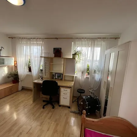 Panzió Messe Und Gaestezimmer Im Haus *